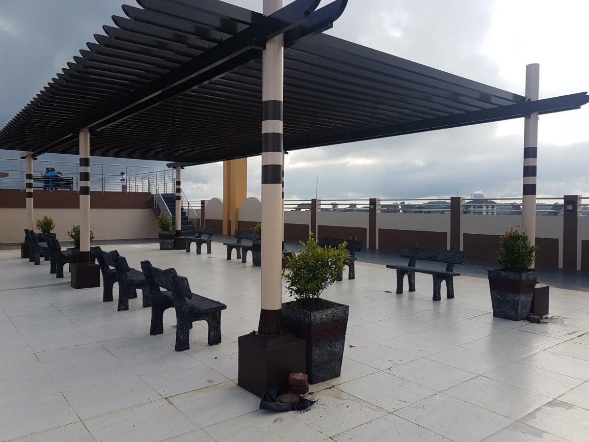 Eam Lake View @ Tagaytay Prime Residences Tagaytay City Eksteriør bilde