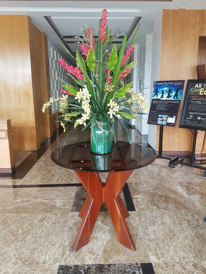 Eam Lake View @ Tagaytay Prime Residences Tagaytay City Eksteriør bilde